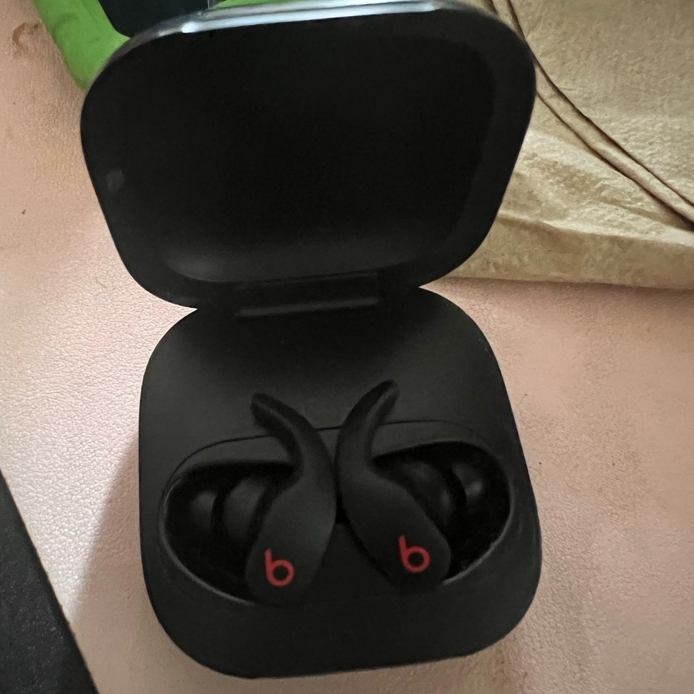Great Condition Black Fit Pro Beats